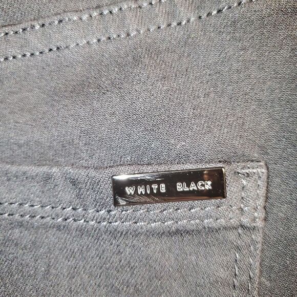 WHBM  Sculpt High Rise Skinny Black Ankle Jeans Sz 0 NWOT - Picture 4 of 6